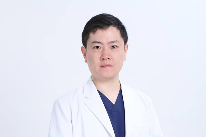 院長 呉松涛(うそんたお)