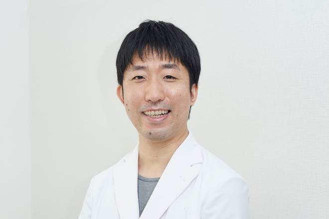 院長 内富 一仁