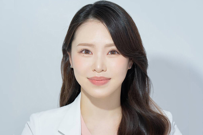 皮膚科統括医師　朴 華永